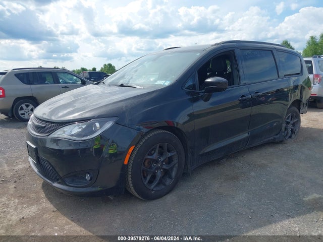 2C4RC1BG8LR123053 Chrysler Pacifica Touring L