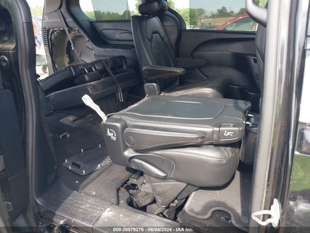 2C4RC1BG8LR123053 Chrysler Pacifica Touring L