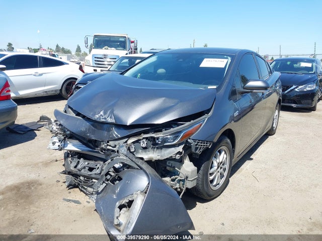 Toyota Prius Prime Limited 2021 JTDKAMFP4M3190746 Image 2