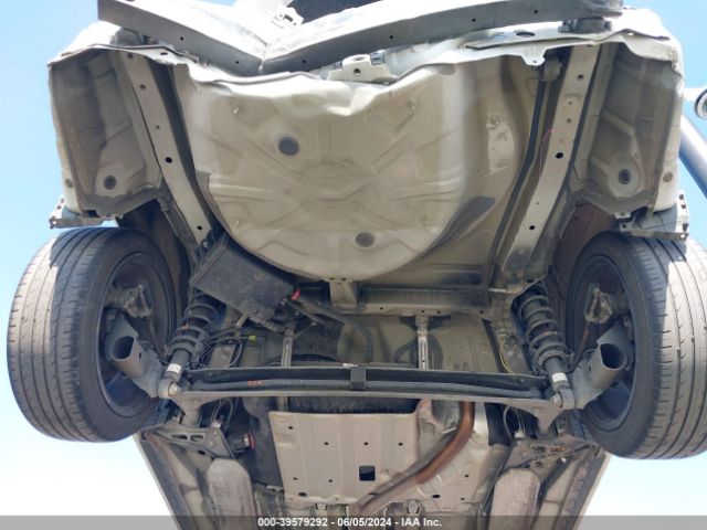 2T1BURHEXKC239775 Toyota COROLLA SE