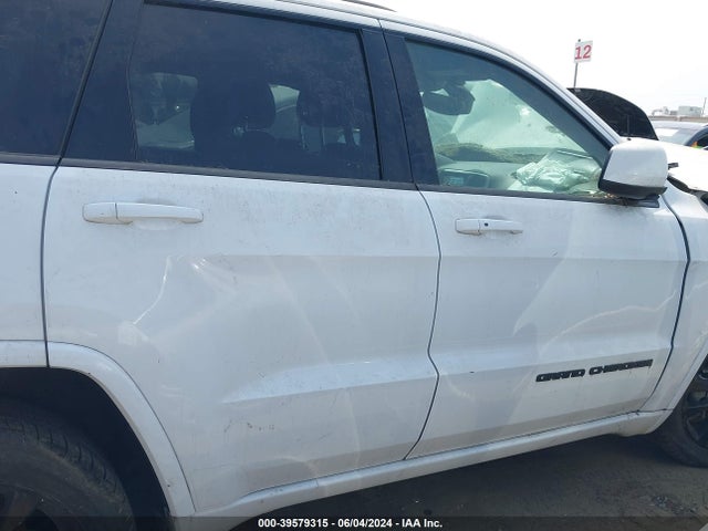 1C4RJEAG6HC953044 Jeep Grand Cherokee Altitude 4x2