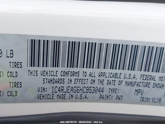 1C4RJEAG6HC953044 Jeep Grand Cherokee Altitude 4x2