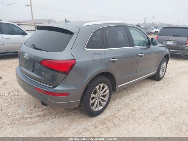 WA1C2AFP4HA070182 Audi Q5 2.0t Premium