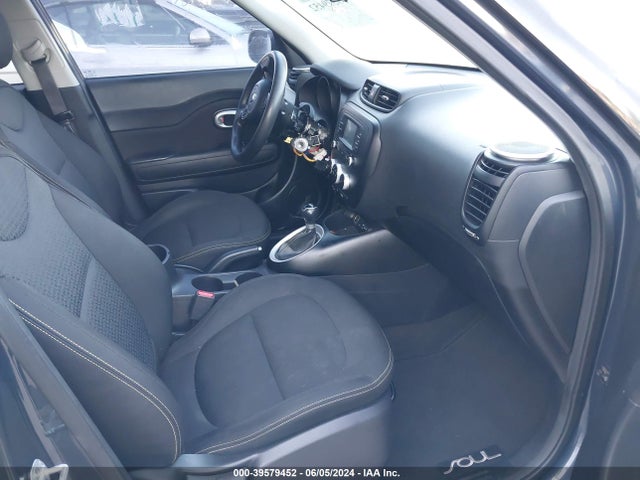 KIA SOUL + 2016 KNDJP3A5XG7325350 Image 5