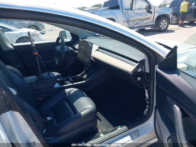 Tesla MODEL 3 2020 5YJ3E1EA5LF661440 Image 5