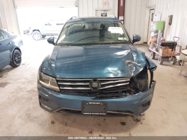 3VV2B7AX0JM013337 Volkswagen Tiguan 2.0t Se/2.0t Sel