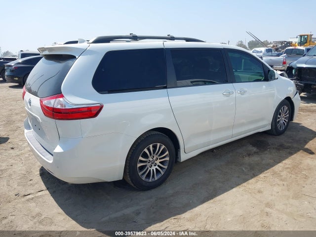Toyota Sienna Xle 8 Passenger 2018 5TDYZ3DC1JS914982 Image 4