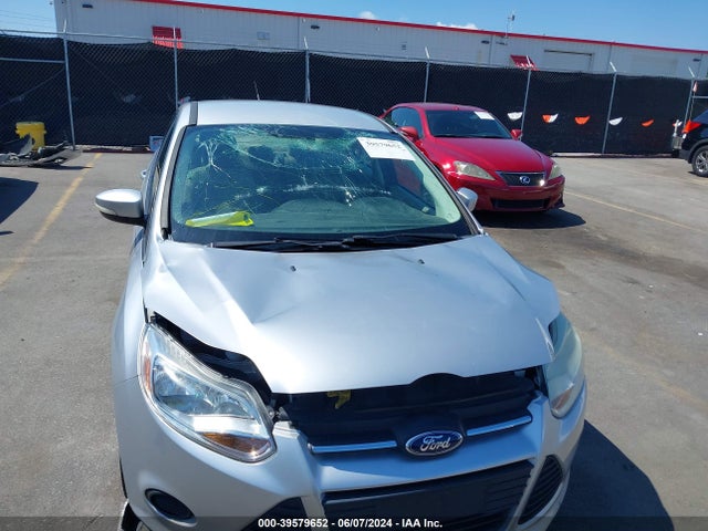 Ford FOCUS SE 2014 1FADP3F23EL386898 Image 6