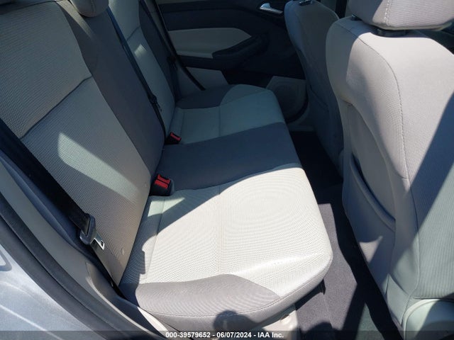 Ford FOCUS SE 2014 1FADP3F23EL386898 Image 8