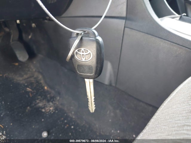 Toyota COROLLA LE 2015 5YFBURHE2FP242935 Image 11