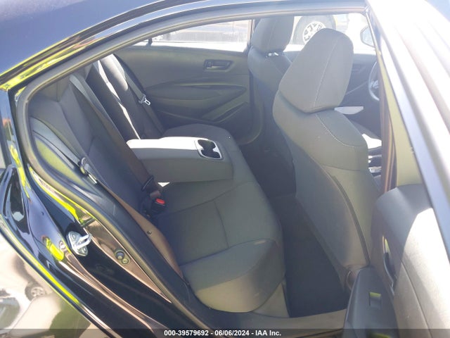 Toyota COROLLA LE 2022 5YFEPMAE1NP330763 Image 8