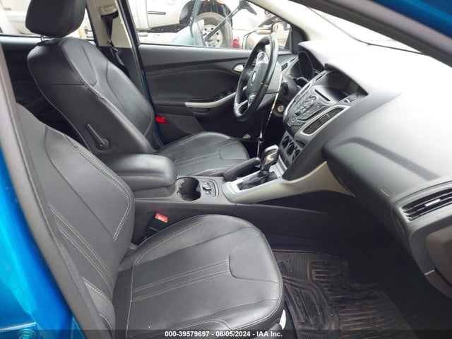Ford FOCUS SE 2014 1FADP3F2XEL207014 Image 5