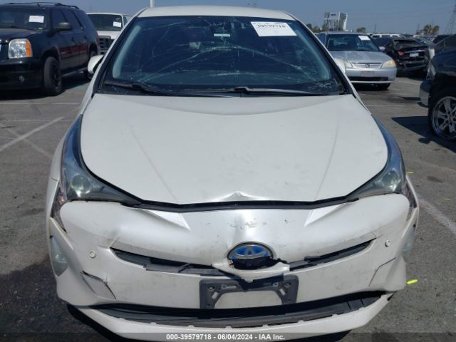 JTDKARFU8G3019165 Toyota Prius Four Touring
