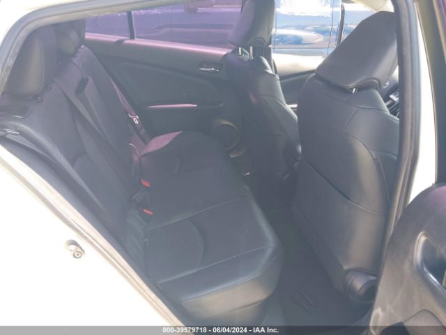 JTDKARFU8G3019165 Toyota Prius Four Touring
