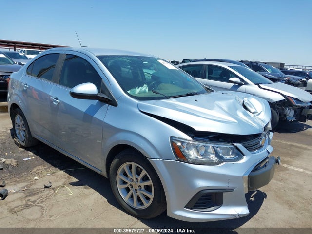 Chevrolet Sonic Lt Auto 2017 1G1JD5SH2H4148835 main image
