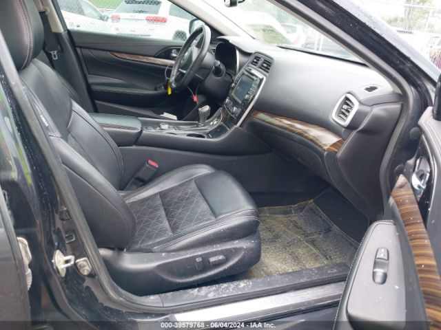 1N4AA6AP4GC402599 Nissan Maxima 3.5 Platinum