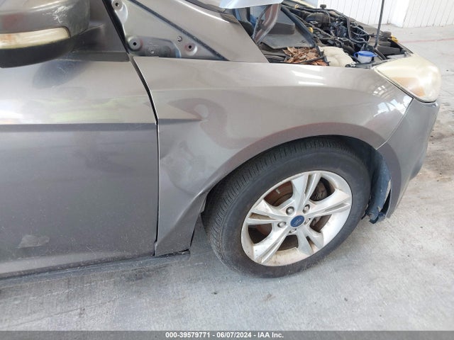 Ford FOCUS SE 2014 1FADP3F2XEL114493 Image 12