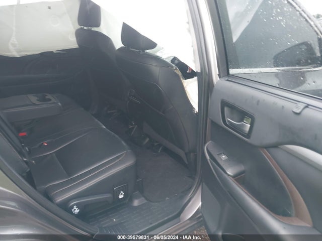 Toyota Highlander Xle 2019 5TDKZRFH0KS560262 Image 8
