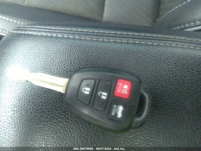 Toyota Corolla S Plus 2015 2T1BURHE5FC413015 Image 11