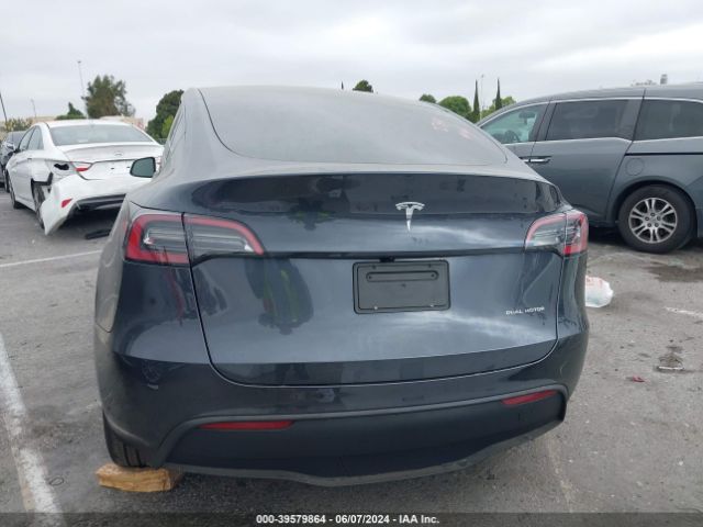 7SAYGDEE7RA234516 Tesla Model Y Long Range Dual Motor All-wheel Drive