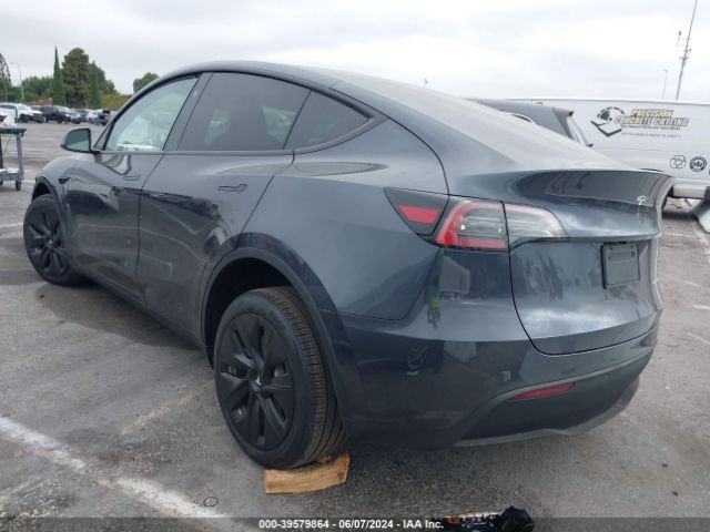 7SAYGDEE7RA234516 Tesla Model Y Long Range Dual Motor All-wheel Drive