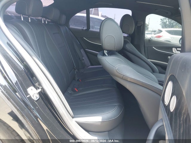 Mercedes-Benz E 350 2022 W1KZF8DB5NB045985 Image 8
