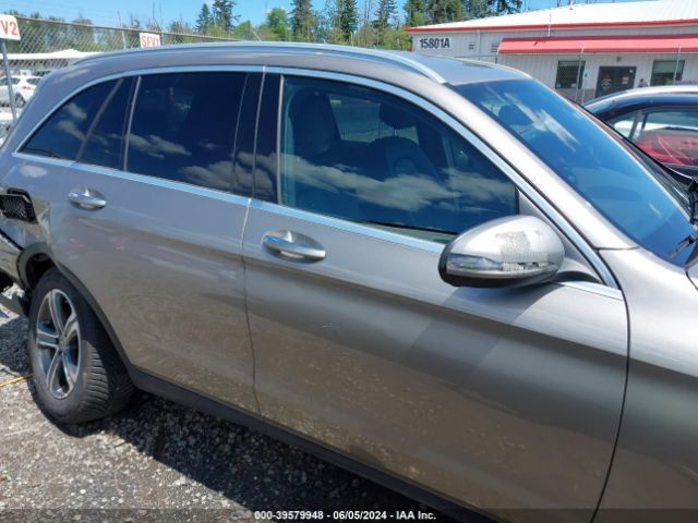 WDC0G4KB4KF664281 Mercedes-Benz Glc 300 4matic