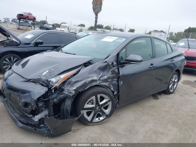 JTDKARFU7H3541867 Toyota Prius Three Touring