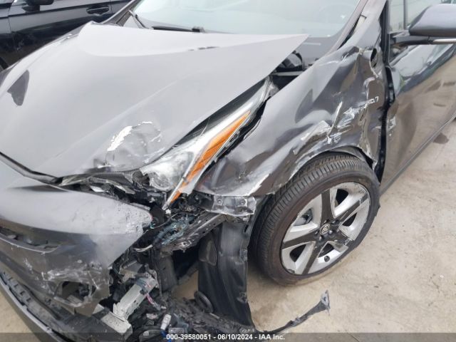 JTDKARFU7H3541867 Toyota Prius Three Touring