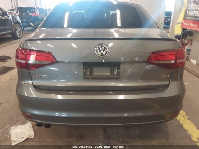 3VWD17AJ2GM272214 Volkswagen Jetta 1.8t Sport