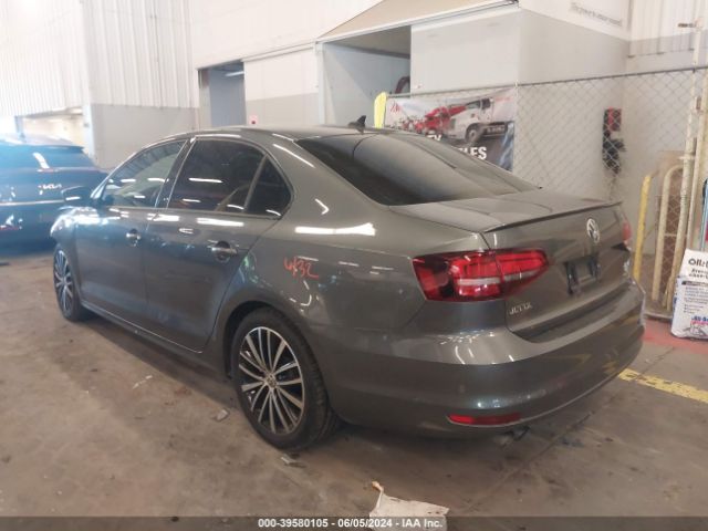 3VWD17AJ2GM272214 Volkswagen Jetta 1.8t Sport