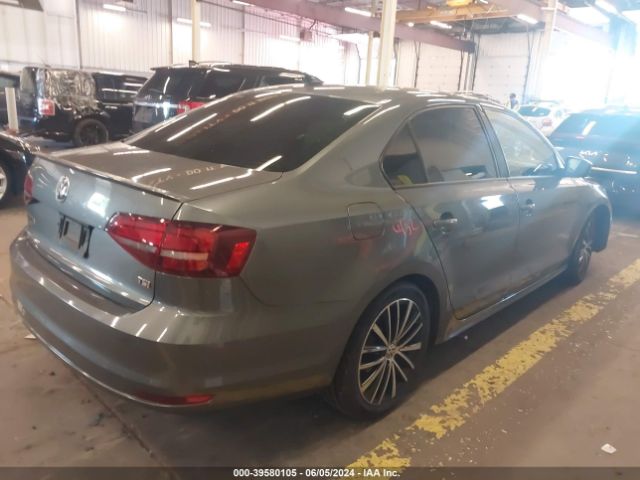 3VWD17AJ2GM272214 Volkswagen Jetta 1.8t Sport