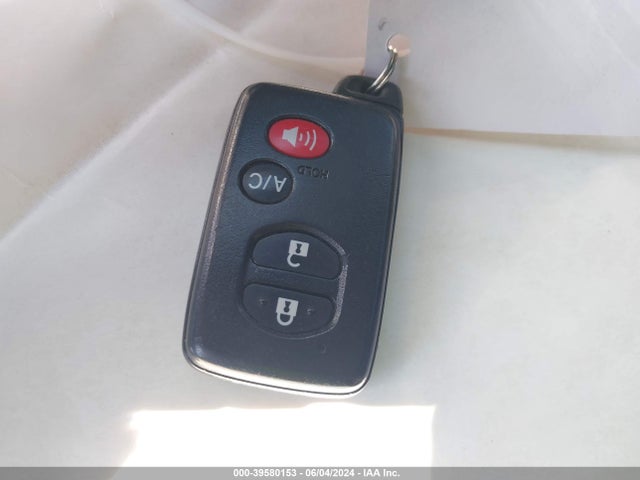 Toyota PRIUS PLUG-IN 2014 JTDKN3DP5E3055018 Image 11