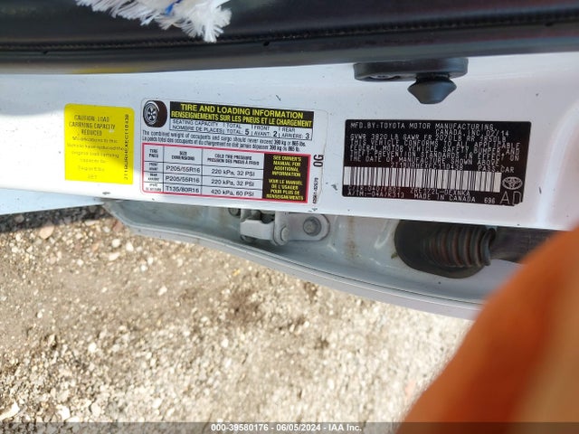 Toyota COROLLA LE 2014 2T1BURHEXEC110438 Image 9