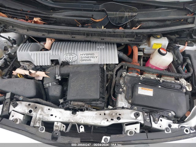 Toyota Prius Two 2014 JTDKN3DU3E0373677 Image 10
