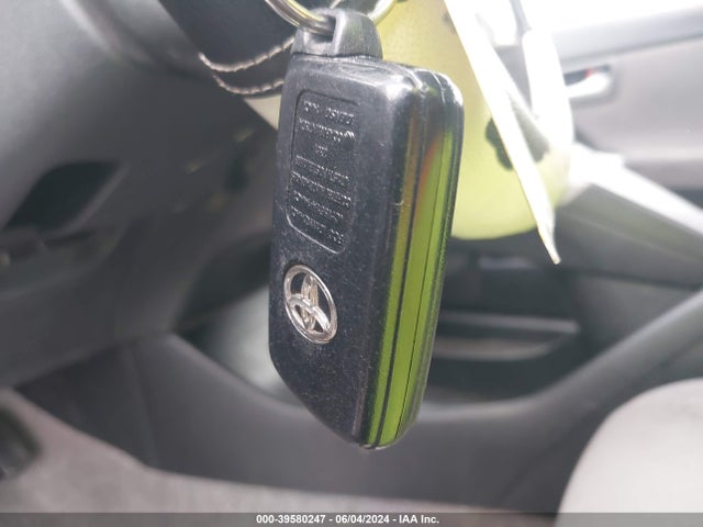 Toyota Prius Two 2014 JTDKN3DU3E0373677 Image 11