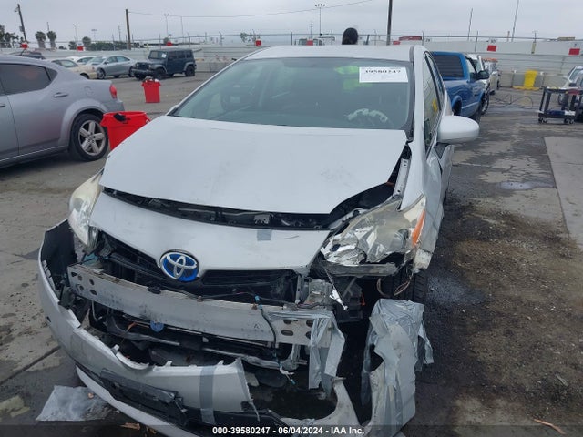 Toyota Prius Two 2014 JTDKN3DU3E0373677 Image 6