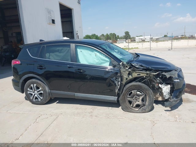 Toyota RAV4 LE 2017 2T3ZFREV7HW394389 Image 12