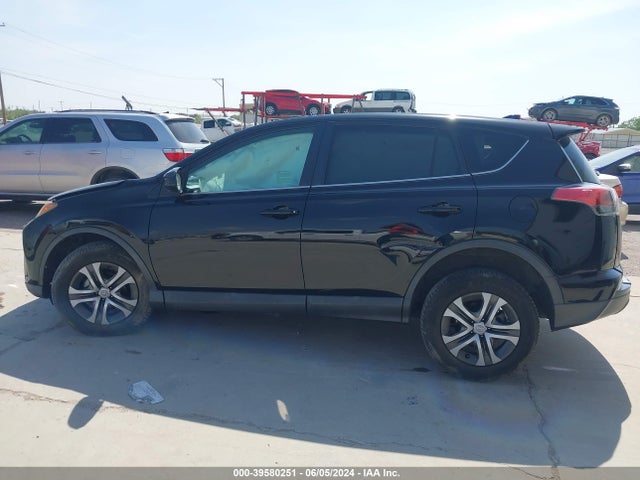 Toyota RAV4 LE 2017 2T3ZFREV7HW394389 Image 13