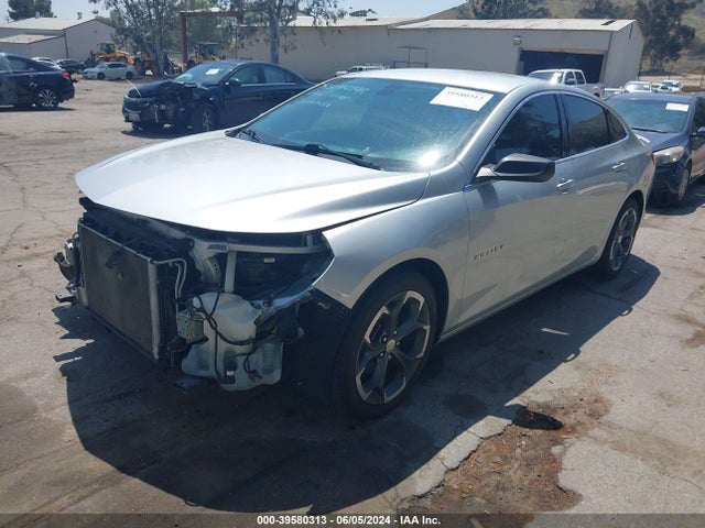 Chevrolet MALIBU RS 2019 1G1ZG5ST4KF205062 Image 2