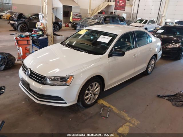 3VWB17AJ4FM307986 Volkswagen Jetta 1.8t Se