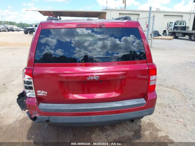 1C4NJPBA7GD589018 Jeep Patriot Sport