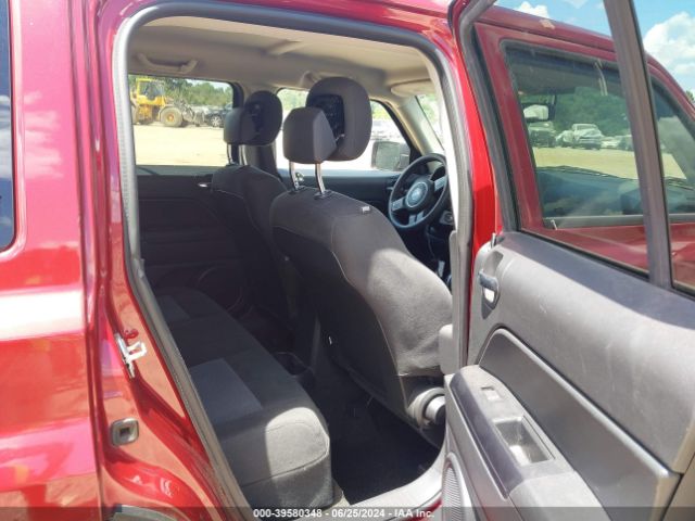 1C4NJPBA7GD589018 Jeep Patriot Sport