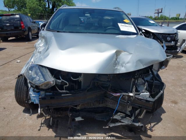 JN1BJ1CPXKW236887 Nissan Rogue Sport Sv