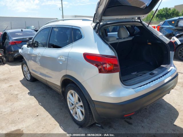 JN1BJ1CPXKW236887 Nissan Rogue Sport Sv