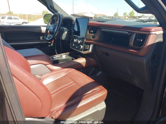 Ford Expedition Limited 2022 1FMJU2AT8NEA41706 Image 5