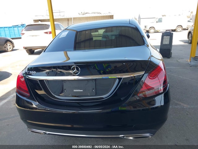 W1KWF8DB2LR593756 Mercedes-Benz C 300