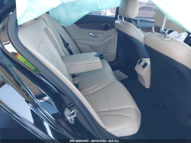 W1KWF8DB2LR593756 Mercedes-Benz C 300