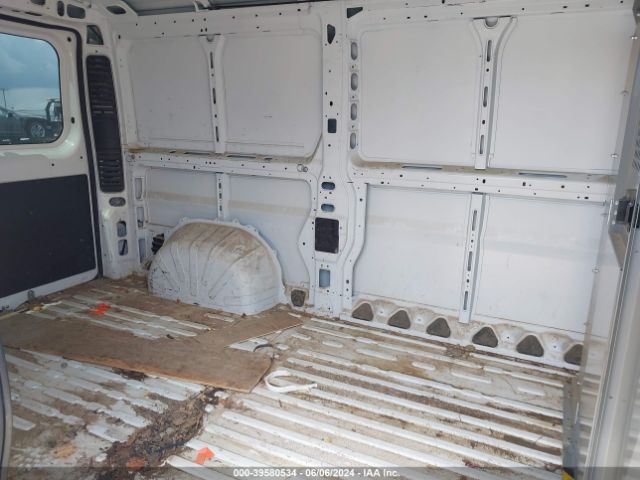 3C6TRVAG3HE517427 RAM Promaster 1500 Low Roof 136 Wb