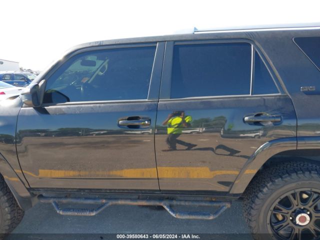 JTEBU5JR7G5324899 Toyota 4RUNNER SR5